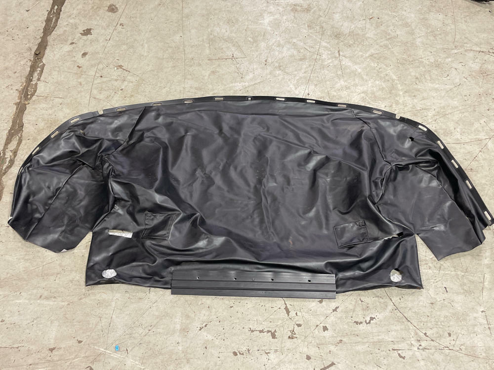 2003-04 Ford Mustang SVT Cobra Rear Leather Partition 318