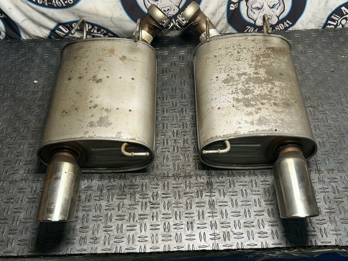 2013-14 Ford Mustang GT OEM Mufflers RH LH 32k Miles
