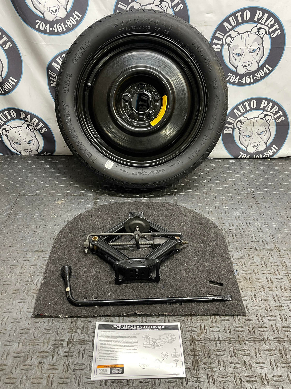 2003-04 Ford Mustang SVT Cobra Full Size Spare Tire Kit 17"  318