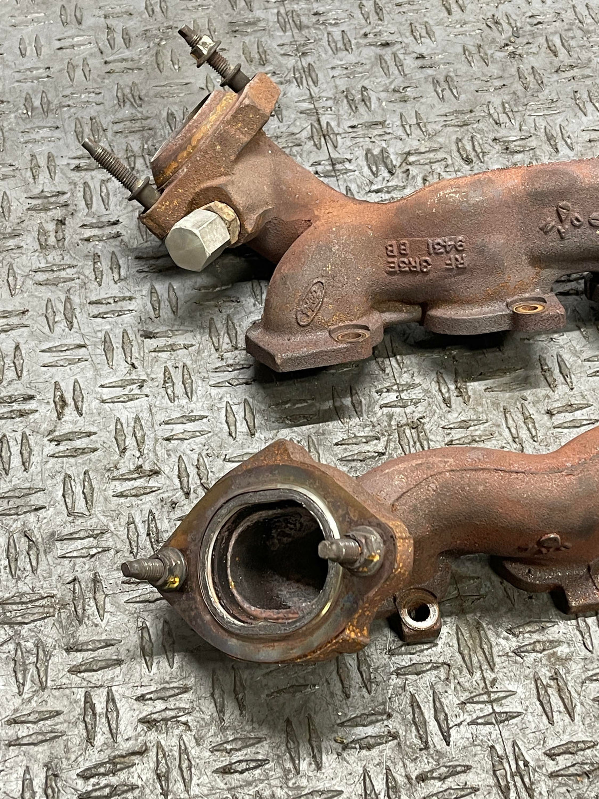 2003-04 Ford Mustang SVT Cobra Exhaust Manifolds 318