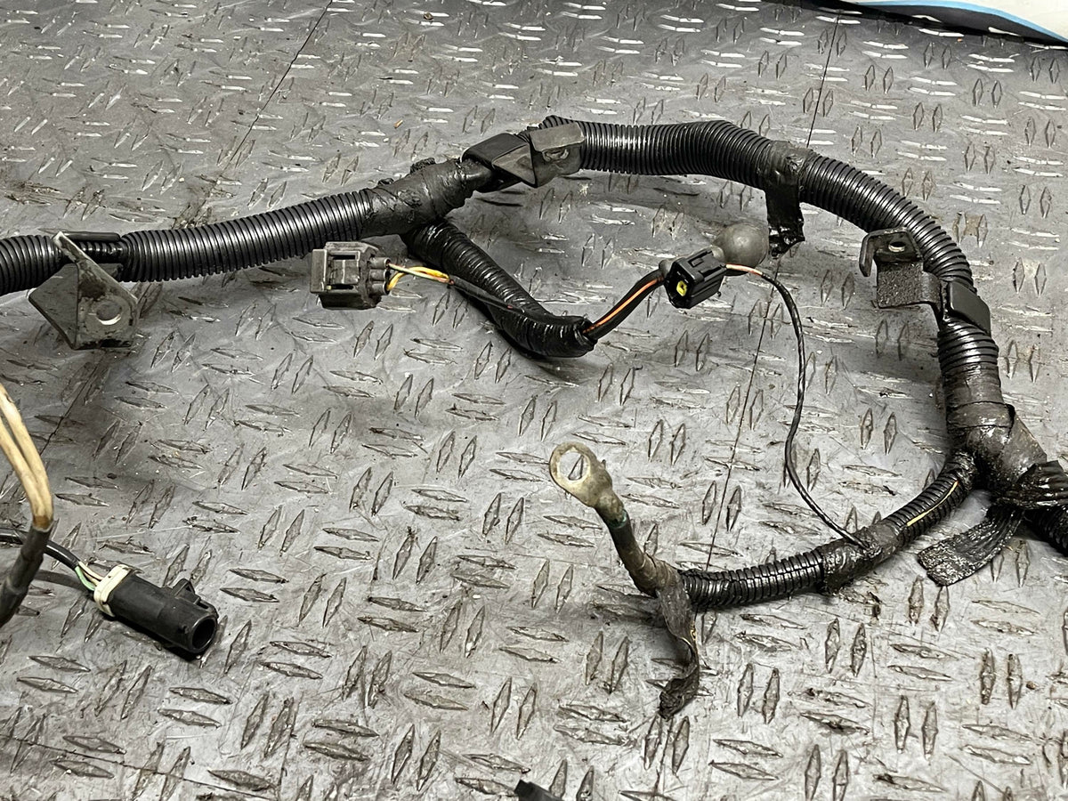 2003-04 Ford Mustang SVT Cobra Battery Starter Alternator Harness 318