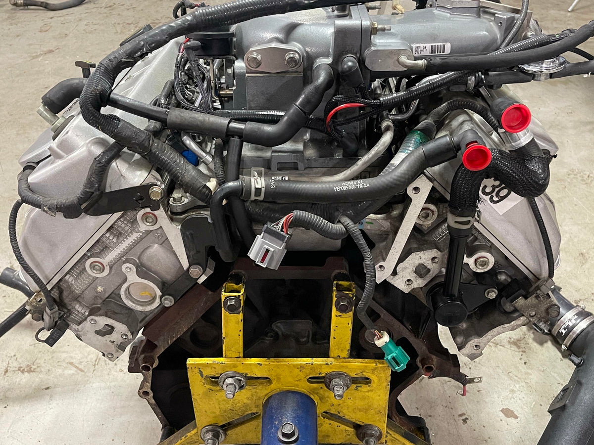 2003-04 Ford Mustang SVT Cobra Engine 133xxx Miles 9 Thread Heads READ DESC 325