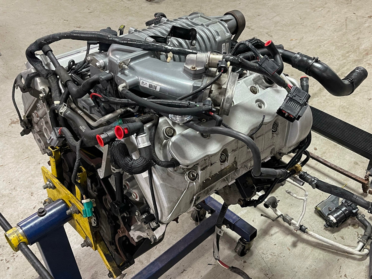 2003-04 Ford Mustang SVT Cobra Engine 133xxx Miles 9 Thread Heads READ DESC 325