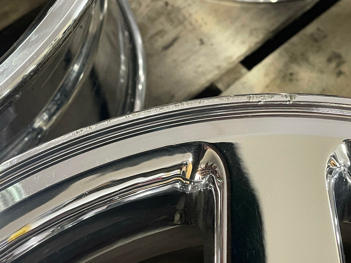2003-04 Ford Mustang SVT Cobra OEM Chrome Wheel Set 315