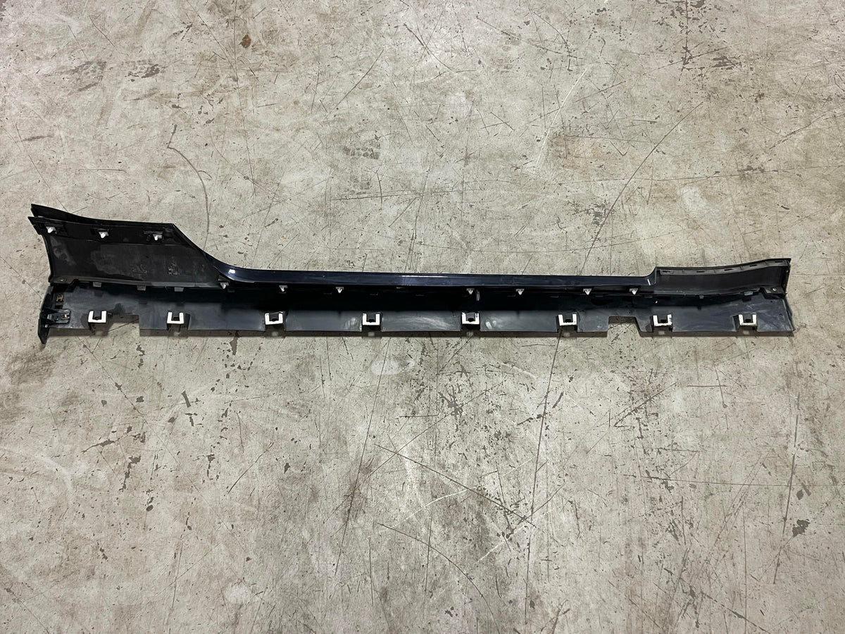 2015-23 Ford Mustang GT Side Skirt UA Black 317