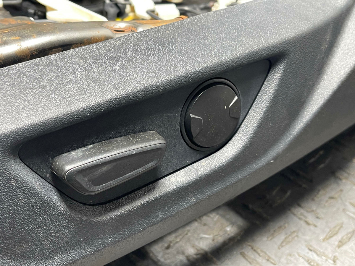 2024-26 Ford Mustang S650 Driver Front Seat Track Heated Cooled 17K Miles 303