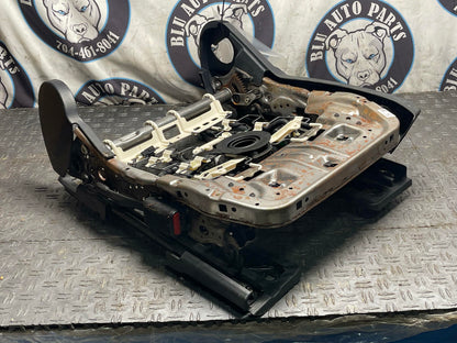 2024-26 Ford Mustang S650 Driver Front Seat Track Heated Cooled 17K Miles 303
