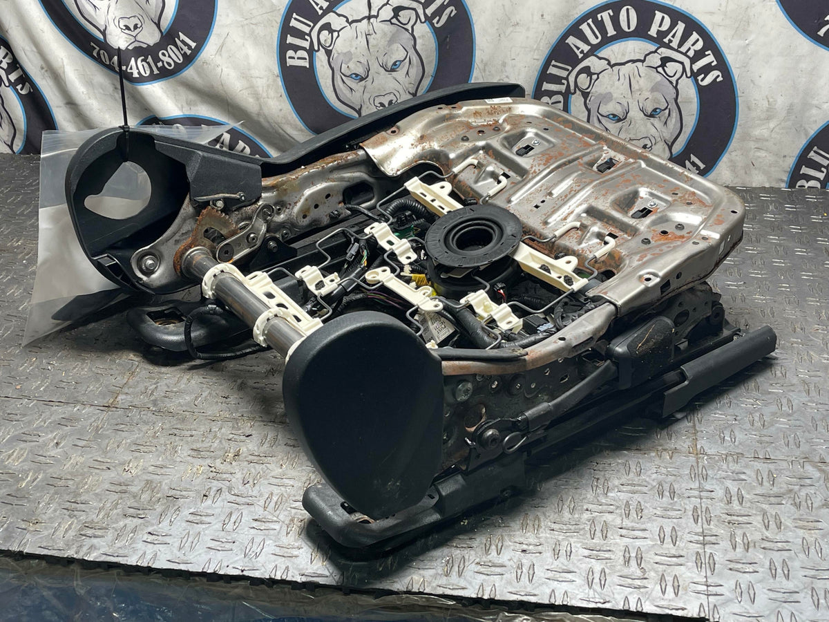 2024-26 Ford Mustang S650 Driver Front Seat Track Heated Cooled 17K Miles 303