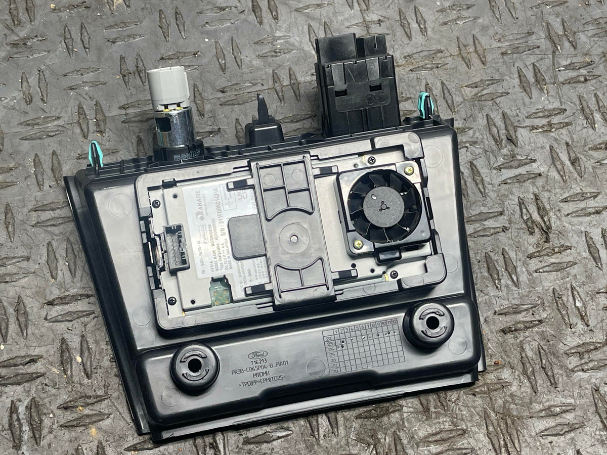 2024+ Ford Mustang Wireless Charging Module Requires Programming SU5T-19J235-AA