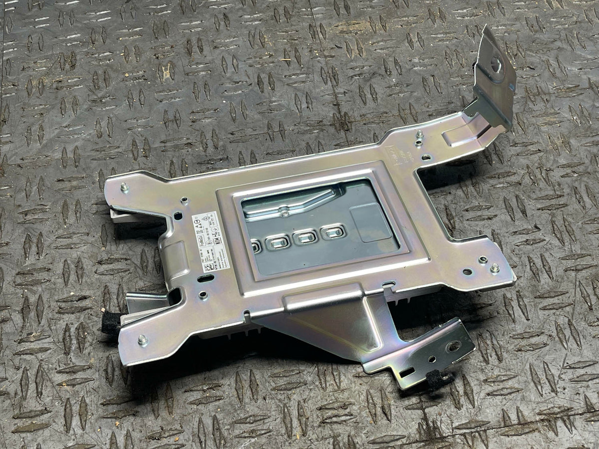 2024+ Ford Mustang Amplifier PR3T-18T806-AH