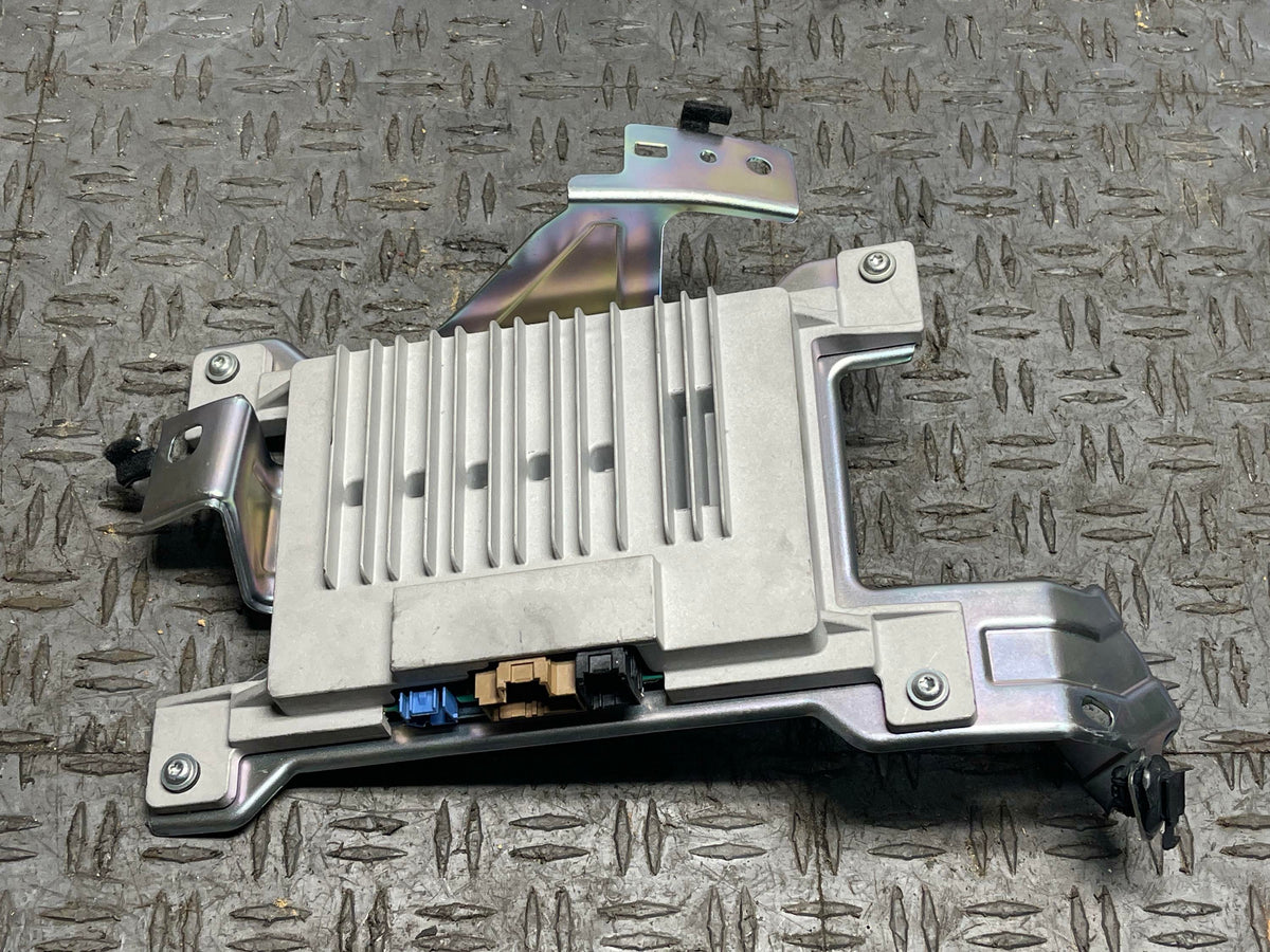 2024+ Ford Mustang Amplifier PR3T-18T806-AH
