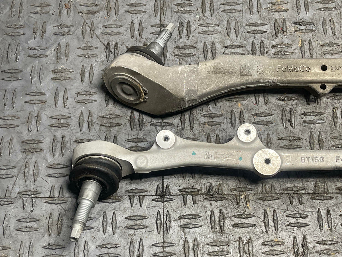 2024+ Ford Mustang Front Right Control Arms S650