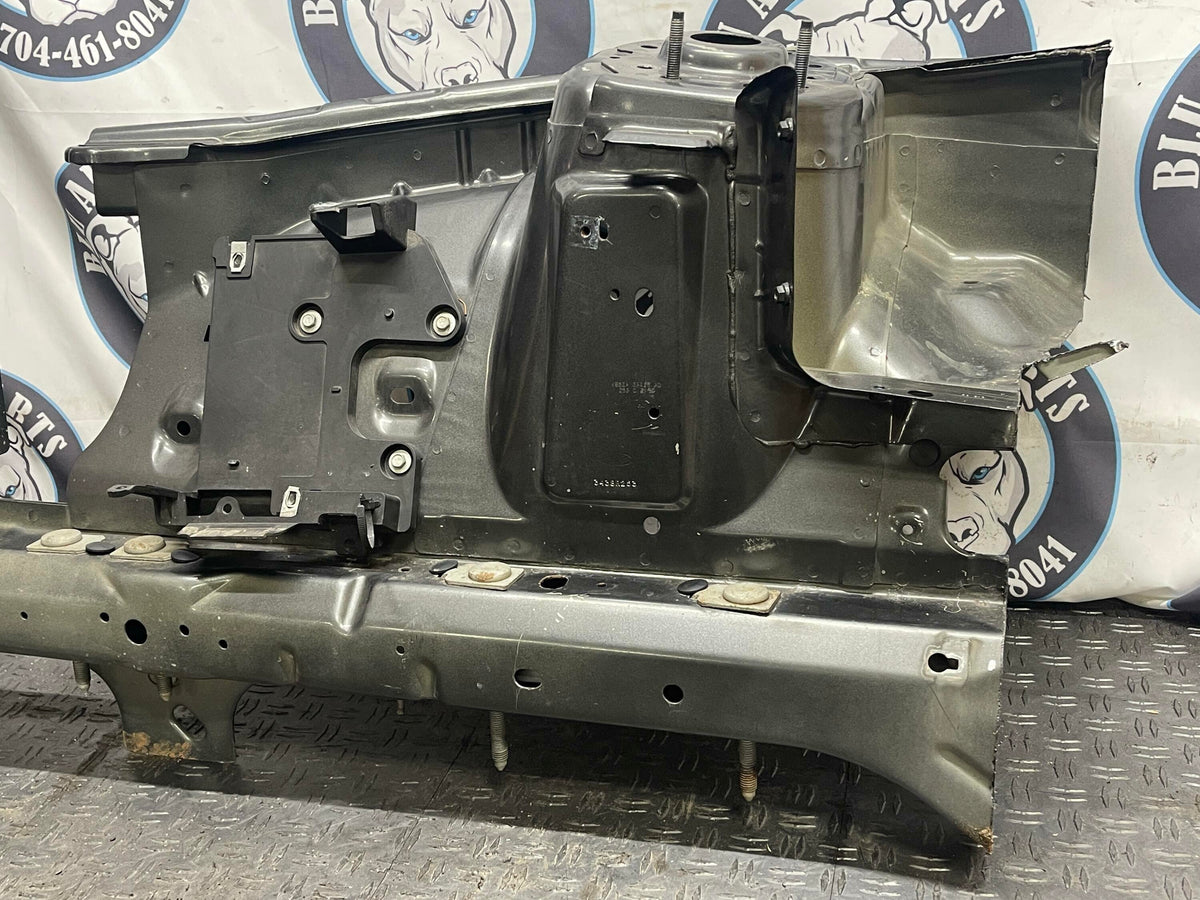 2015-17 Ford Mustang GT Passenger Front RH Frame Rail Clip- Paint Code J7 313