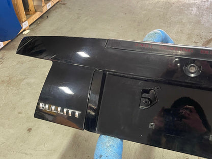 2001 Ford Mustang GT Bullit Spoilerless Decklid UA B;ack 306