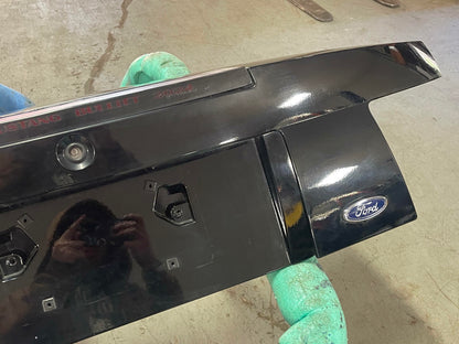 2001 Ford Mustang GT Bullit Spoilerless Decklid UA B;ack 306
