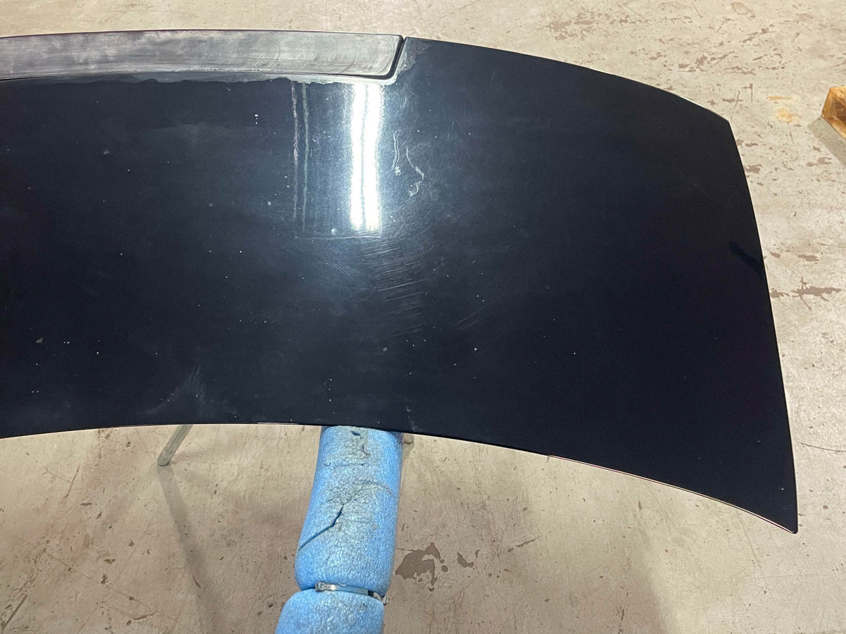 2001 Ford Mustang GT Bullit Spoilerless Decklid UA B;ack 306