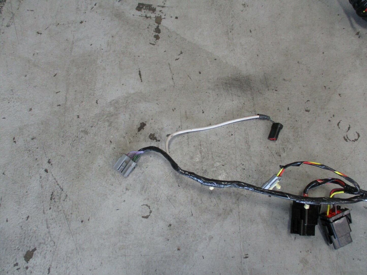 2003-04 Ford Mustang SVT Cobra Convertible Body Harness 058