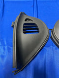 2004-06 Pontiac GTO Dash End Caps Side Window Defrost Ducts 093