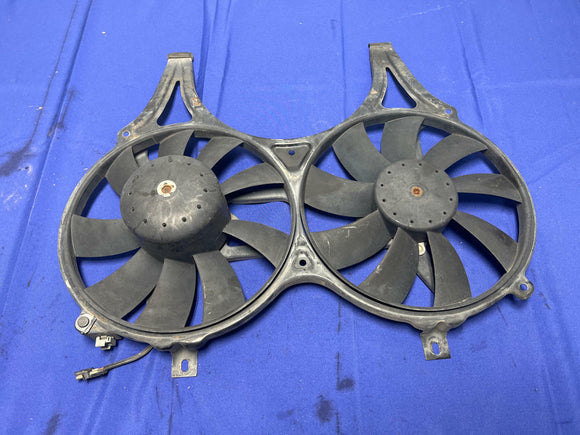 1999-02 Mercedes Benz W210 E55 AMG Auxiliary Fan Assembly ACM 094