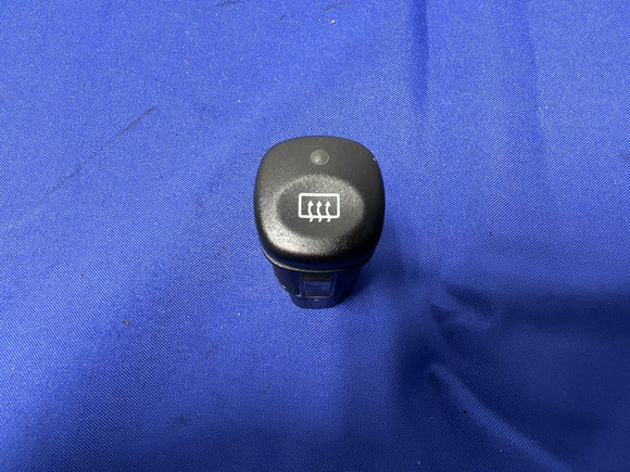 2001-04 Ford Mustang Rear Window Defrost Button Switch 136